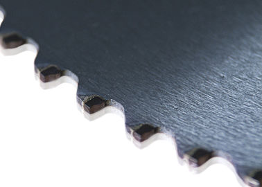 SKS स्टील में 10 इंच का सेरमेट टिप मेटल कटिंग सॉ ब्लेड / कोल्ड ब्लेड देखा गया